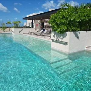 'syrena Luxury Caribbean' Heart Of - Fast Wi-fi - Sea Views ***** Playa del Carmen
